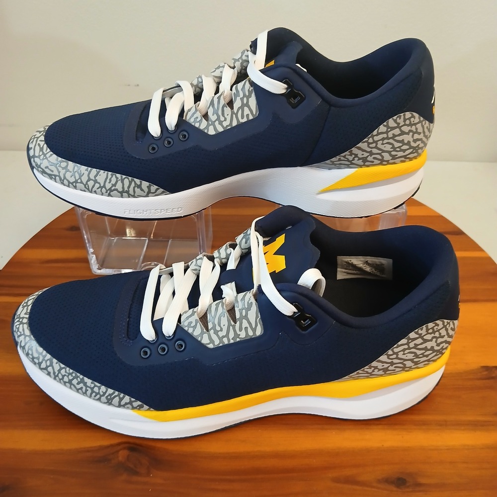Jordan Zoom Tenacity 88 Mens 11.5 Navy Michigan Wolverines Cement IF2972-447